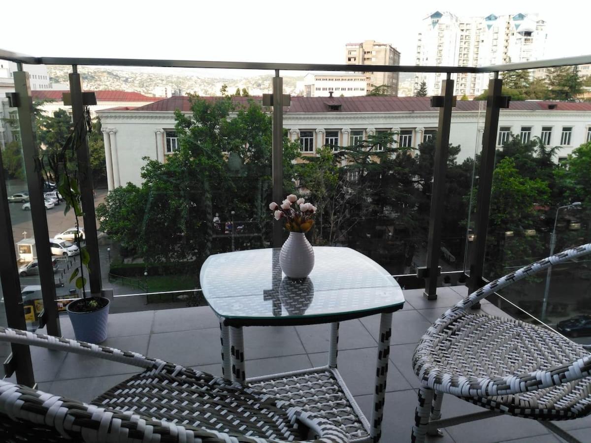 Ameri Plaza Green Apartments Tbilisi Eksteriør bilde